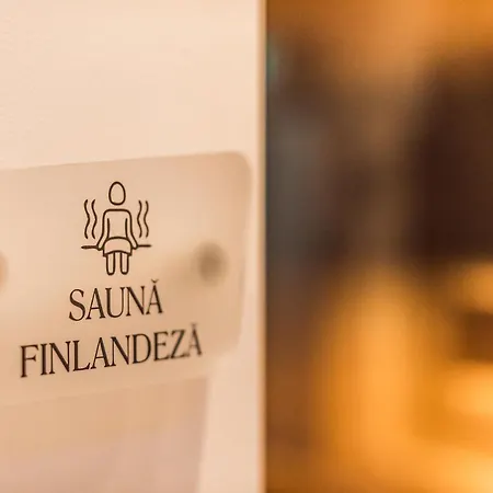 Hotel Galleria 4*